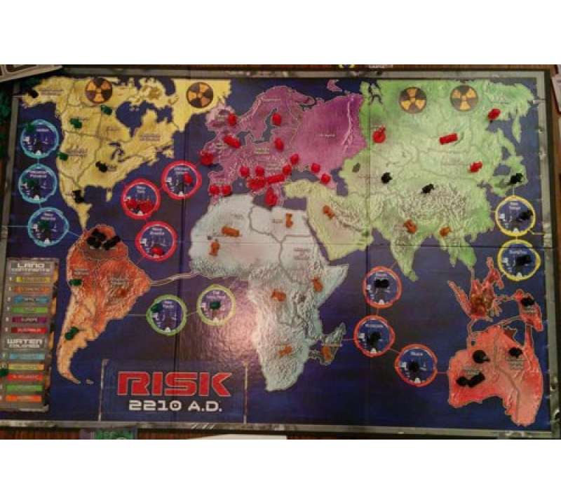 Настольная игра Risk 2210 A.D.